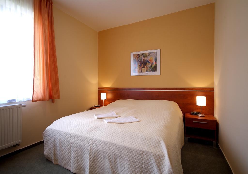 Penzion Tatras Vel'ka Lomnica Room photo